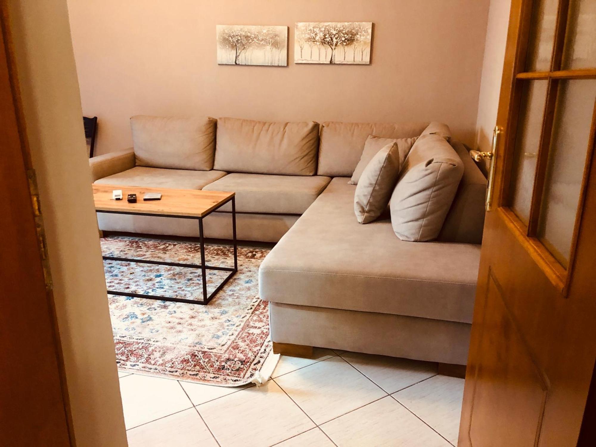 Qemal Stafa Apartment Тирана Экстерьер фото